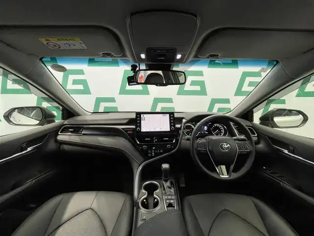トヨタ カムリ WSレザーパッケージ 鹿児島県 2023(令5)年 1.4万km アティチュードブラックマイカ/プラチナホワイトパールマイカ 禁煙車/ディスプレイオーディオ/　（Bluetooth/Applecarplay/Androidauto/フルセグTV）/バックモニター/純正前後ドライブレコーダー/トヨタセーフティセンス/・プリクラッシュセーフティ/・アダプティブクルーズコントロール/・レーントレーシングアシスト/・ロードサインアシスト/・ブラインドスポットモニター/・オートハイビーム/電動パーキング　オートホールド/前席シートヒーター/ビルトインETC/純正アルミホイール