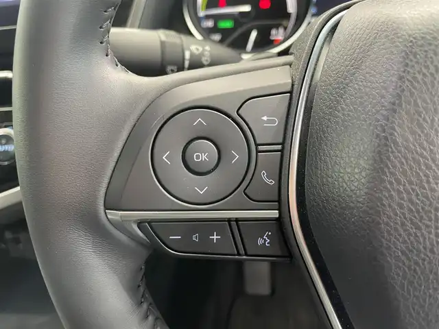 トヨタ カムリ WSレザーパッケージ 鹿児島県 2023(令5)年 1.4万km アティチュードブラックマイカ/プラチナホワイトパールマイカ 禁煙車/ディスプレイオーディオ/　（Bluetooth/Applecarplay/Androidauto/フルセグTV）/バックモニター/純正前後ドライブレコーダー/トヨタセーフティセンス/・プリクラッシュセーフティ/・アダプティブクルーズコントロール/・レーントレーシングアシスト/・ロードサインアシスト/・ブラインドスポットモニター/・オートハイビーム/電動パーキング　オートホールド/前席シートヒーター/ビルトインETC/純正アルミホイール