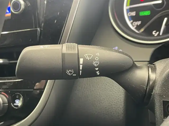 トヨタ カムリ WSレザーパッケージ 鹿児島県 2023(令5)年 1.4万km アティチュードブラックマイカ/プラチナホワイトパールマイカ 禁煙車/ディスプレイオーディオ/　（Bluetooth/Applecarplay/Androidauto/フルセグTV）/バックモニター/純正前後ドライブレコーダー/トヨタセーフティセンス/・プリクラッシュセーフティ/・アダプティブクルーズコントロール/・レーントレーシングアシスト/・ロードサインアシスト/・ブラインドスポットモニター/・オートハイビーム/電動パーキング　オートホールド/前席シートヒーター/ビルトインETC/純正アルミホイール