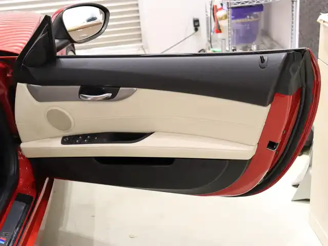 ＢＭＷ Ｚ４ sDrive20i Mスポーツ 静岡県 2013(平25)年 5.7万km クリムゾンレッド ベージュ革/純正ナビ/TV/クルコン/バックカメラ/LKA/パドルシフト/純正ドライブレコーダー/HIDヘッドライト