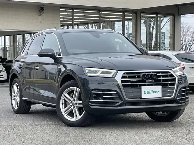 アウディ Ｑ５ 2．0TFSIクワトロ スポーツ 宮城県 2018(平30)年 8.2万km マンハッタングレーメタリック 純正メーカーナビ（FM:AM:TV:BT：CD:DVD）/レーダークルコン/D/Nシートヒーター/D席シートメモリー/D/Nパワーシート/パーキングアシスト/全周囲カメラ/バーチャルコックピット/ETC/ドラレコ前後/純正フロアマット/プッシュスタート