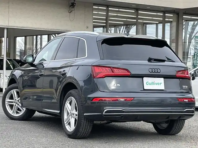 アウディ Ｑ５ 2．0TFSIクワトロ スポーツ 宮城県 2018(平30)年 8.2万km マンハッタングレーメタリック 純正メーカーナビ（FM:AM:TV:BT：CD:DVD）/レーダークルコン/D/Nシートヒーター/D席シートメモリー/D/Nパワーシート/パーキングアシスト/全周囲カメラ/バーチャルコックピット/ETC/ドラレコ前後/純正フロアマット/プッシュスタート