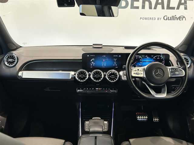 メルセデス・ベンツ Ｍ・ベンツ ＧＬＢ２００ｄ 4マチック AMGライン 福岡県 2021(令3)年 4.1万km 黒