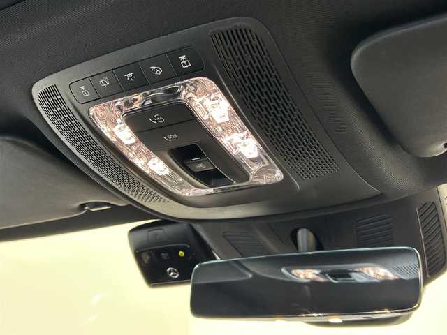 メルセデス・ベンツ Ｍ・ベンツ ＧＬＢ２００ｄ 4マチック AMGライン 福岡県 2021(令3)年 4.1万km 黒