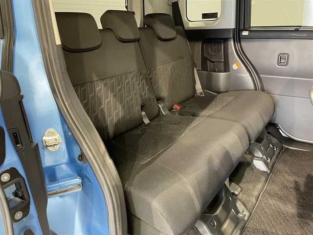 トヨタ タンク カスタムG S 愛知県 2017(平29)年 4.1万km ライトブルー 純正ＳＤナビ(NSZT-W66T)/（Bluetooth/フルセグTV/SD/CD・DVD再生/FM/AM)　/両側パワースライドドア　/スマートアシスト　/プリクラッシュセーフティ　/車線逸脱警報/クルーズコントロール/シートヒーター　/ＬＥＤヘッドライト　/LEDフォグランプ/バックカメラ　/アイドリングストップ/横滑り防止装置/プッシュスタート　　/　　-スマートキー/コーナーセンサー/ステアリングスイッチ