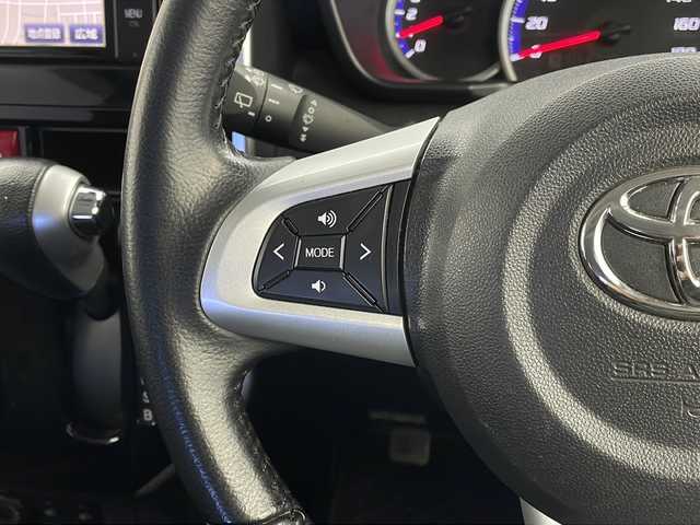 トヨタ タンク カスタムG S 栃木県 2017(平29)年 4.2万km ファインブルーマイカメタリック 純正ＳＤナビ(NSZT-W66T)/（Bluetooth/フルセグTV/SD/CD・DVD/FM/AM)　/両側パワースライドドア　/スマートアシスト　/プリクラッシュセーフティ　/車線逸脱警報/クルーズコントロール/シートヒーター　/ＬＥＤヘッドライト　/LEDフォグランプ/バックカメラ　/アイドリングストップ/横滑り防止装置/プッシュスタート　　/スマートキー/コーナーセンサー/ステアリングスイッチ/純正アルミホイール/純正フロアマット