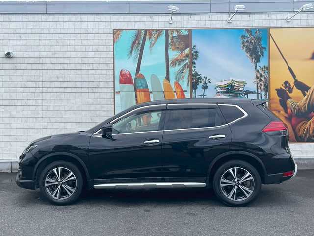 日産 エクストレイル 20X 宮崎県 2017(平29)年 6.7万km 黒 エマージェンシーブレーキ　/フロントソナー　/リアソナー　/純正ナビ　/フルセグＴＶ　/クルーズコントロール　/ＥＴＣ　/ドライブレコーダー　/純正フロアマット　/ＬＥＤ　/ドアバイザー