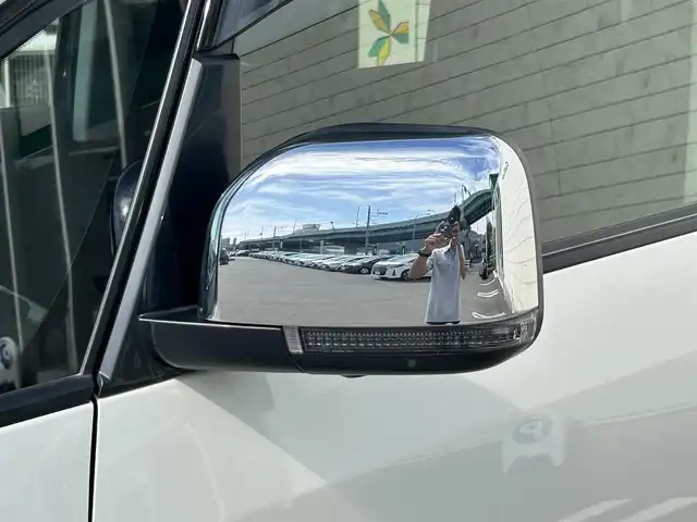 三菱 デリカＤ：５ P 福岡県 2021(令3)年 3.3万km ウォームホワイトパール 純正10型SDナビ(フルセグTV/CD/DVD/BT)全方位モニター後席フリップダウンモニターe-Assist両側パワスラ電動リアゲートレーダークルコン前後ドラレコETC2.0シートヒーターハンドルヒーターBSMオートホールドパドルシフトUSBポートHDMIプッシュスタートスマートキー