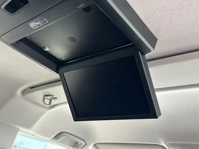 三菱 デリカＤ：５ P 福岡県 2021(令3)年 3.3万km ウォームホワイトパール 純正10型SDナビ(フルセグTV/CD/DVD/BT)全方位モニター後席フリップダウンモニターe-Assist両側パワスラ電動リアゲートレーダークルコン前後ドラレコETC2.0シートヒーターハンドルヒーターBSMオートホールドパドルシフトUSBポートHDMIプッシュスタートスマートキー