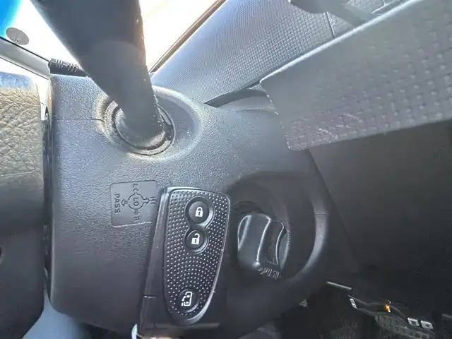 ダイハツ タント カスタム RS 愛知県 2012(平24)年 5.2万km ブラックマイカメタリック ワンオーナー/社外オーディオ(FM/AM/CD)/片側パワースライドドア/HIDヘッドライト/フォグランプ/社外AW14インチ/電動格納ミラー/純正フロアマット/アイドリングストップ/ETC/スマートキー/ABS/取扱説明書・保証書