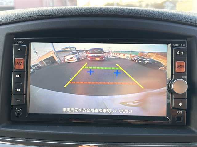 日産 エルグランド 250HWS アーバンクロム 山口県 2012(平24)年 7.3万km ブリリアントホワイトパール 禁煙車/スマートキー/プッシュスタート/純正メモリナビ/(CD/DVD/BT/USB/フルセグ)/バックカメラ/ビルトインETC/ALPINEフリップダウンモニター/両側パワースライドドア/コーナーセンサー/オートライト/HIDヘッドライト/フォグランプ/純正エアロ/純正アルミホイール/純正フロアマット/取扱説明書/保証書/記録簿