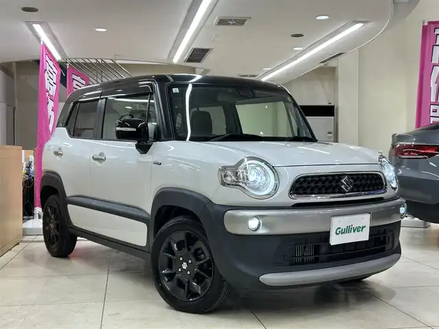 スズキ クロスビー HYBRID MZ 東京都 2019(平31)年 5.4万km ピュアホワイトパール/ブラック2トーンルーフ ・純正ナビ/（フルセグTV/Bluetooth/SD/CD/DVD/USB)/・前後コーナーセンサー/・LKA/・衝突軽減ブレーキ/・革ステアリング/・パドルシフト/・ドライブレコーダー/・クルーズコントロール/・LEDライト/・オートライト/・フォグランプ/・前席シートヒーター/・アイドリングストップ/・電動格納ウィンカーミラー/・ドアバイザー/・純正16インチアルミホイール/・ISOFIX/・フロアマット/・ETC/・プッシュスタート/・スマートキー/・リアプライバシーガラス/・W＋サイド　エアバッグ&ABS/・横滑り防止装置/・取扱説明書（ナビ）/・保証書