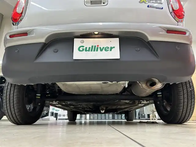 スズキ クロスビー HYBRID MZ 東京都 2019(平31)年 5.4万km ピュアホワイトパール/ブラック2トーンルーフ ・純正ナビ/（フルセグTV/Bluetooth/SD/CD/DVD/USB)/・前後コーナーセンサー/・LKA/・衝突軽減ブレーキ/・革ステアリング/・パドルシフト/・ドライブレコーダー/・クルーズコントロール/・LEDライト/・オートライト/・フォグランプ/・前席シートヒーター/・アイドリングストップ/・電動格納ウィンカーミラー/・ドアバイザー/・純正16インチアルミホイール/・ISOFIX/・フロアマット/・ETC/・プッシュスタート/・スマートキー/・リアプライバシーガラス/・W＋サイド　エアバッグ&ABS/・横滑り防止装置/・取扱説明書（ナビ）/・保証書