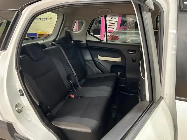 スズキ クロスビー HYBRID MZ 東京都 2019(平31)年 5.4万km ピュアホワイトパール/ブラック2トーンルーフ ・純正ナビ/（フルセグTV/Bluetooth/SD/CD/DVD/USB)/・前後コーナーセンサー/・LKA/・衝突軽減ブレーキ/・革ステアリング/・パドルシフト/・ドライブレコーダー/・クルーズコントロール/・LEDライト/・オートライト/・フォグランプ/・前席シートヒーター/・アイドリングストップ/・電動格納ウィンカーミラー/・ドアバイザー/・純正16インチアルミホイール/・ISOFIX/・フロアマット/・ETC/・プッシュスタート/・スマートキー/・リアプライバシーガラス/・W＋サイド　エアバッグ&ABS/・横滑り防止装置/・取扱説明書（ナビ）/・保証書