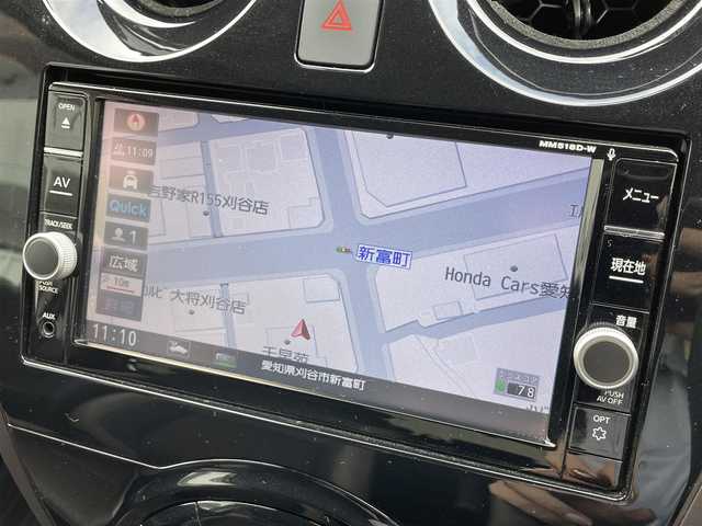 日産 ノート e－パワー メダリスト 千葉県 2019(令1)年 4.5万km ブリリアントホワイトパール ワンオーナー/純正SDナビ(FM/AM/CD/DVD/BT/BY/AUX/HDMI/iPod/WALKMAN/フルセグ)/衝突軽減システム/アラウンドビューモニター・バックカメラ/ドラレコ付きデジタルインナー/ハーフレザーシート/LEDヘッドライト/フォグランプ/純正AW15インチ/電動格納ミラー/純正フロアマット/ETC/ドアバイザー/プッシュスタート/スマートキー・スペアキー１本/ステアリングリモコン/ハンズフリー/ABS/取扱説明書・保証書