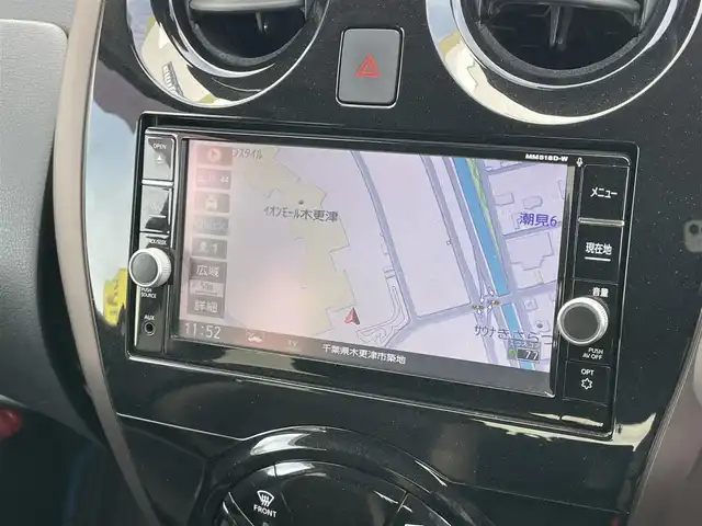 日産 ノート e－パワー メダリスト 千葉県 2019(令1)年 4.5万km ブリリアントホワイトパール ワンオーナー/純正SDナビ(FM/AM/CD/DVD/BT/BY/AUX/HDMI/iPod/WALKMAN/フルセグ)/衝突軽減システム/アラウンドビューモニター・バックカメラ/デジタルインナーミラー/ハーフレザーシート/LEDヘッドライト/フォグランプ/純正AW15インチ/電動格納ミラー/純正フロアマット/ETC/ドアバイザー/プッシュスタート/スマートキー・スペアキー１本/ステアリングリモコン/ハンズフリー/ABS/取扱説明書・保証書