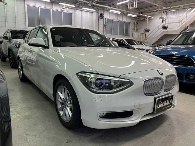 ＢＭＷ １１６ｉ スタイル 兵庫県 2015(平27)年 10.6万km アルピンホワイトⅢ HDDナビ/バックカメラ/アイドリングストップ/プッシュスタート/ETC