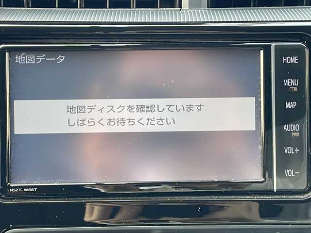 トヨタ アクア 三重県 2019(平31)年 5万km ジュエリーパープルマイカM 純正ナビ/バックカメラ/純正前後ドライブレコーダー/衝突軽減ブレーキ/レーンキープアシスト/ステアリングリモコン/オートライト/オートハイビーム/純正ゴムフロアマット/純正ホイールキャップ/電動格納ミラー