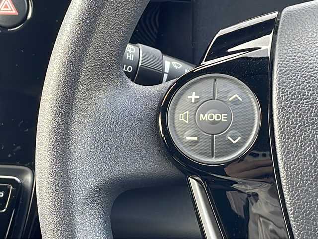 トヨタ アクア 三重県 2019(平31)年 5万km ジュエリーパープルマイカM 純正ナビ/バックカメラ/純正前後ドライブレコーダー/衝突軽減ブレーキ/レーンキープアシスト/ステアリングリモコン/オートライト/オートハイビーム/純正ゴムフロアマット/純正ホイールキャップ/電動格納ミラー