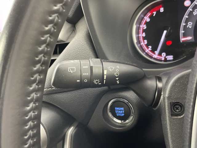 トヨタ ＲＡＶ４ G 愛知県 2022(令4)年 4.8万km ホワイトパールクリスタルシャイン 禁煙車/ワンオーナー/純正8インチナビ　/（フルセグTV/Ｂｌｕｅｔｏｏｔｈ/ＡｐｐｌｅＣａｒＰｌａｙ/USB)　/全方位カメラ/トヨタセーフティセンス/・プリクラッシュセーフティ/・レーンディパーチャーアラート/・レーントレーシングアシスト/・レーダークルーズコントロール/・オートマチックハイビーム/・ロードサインアシスト/・ブラインドスポットモニター/・パーキングサポートブレーキ/ＥＴＣ　/ステアリングヒーター/シートヒーター/シートベンチレーション/パワーシート/メモリシート/パワーバックドア/ルーフレール/純正18インチアルミホイール/スマートキー/プッシュスタート/LEDヘッドライト/フロントフォグランプ/オートライト/純正フロアマット/横滑り防止装置/電子パーキングブレーキ/オートホールド