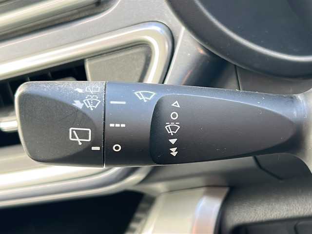 ダイハツ キャスト アクティバ G SAⅡ 山形県 2016(平28)年 7.8万km ディープブルークリスタルマイカ 4WD/スマートアシスト/(衝突回避支援ブレーキ機能衝突警報機能/車線逸脱警報機能/誤発進抑制制御機能)/コーナーセンサー/純正ナビ/バックカメラ/LEDオートライト/フォグランプ/前方ドライブレコーダー/ステアリングスイッチ/ETC/純正AW/純正フロアマット/スマートキー×2/ドアバイザー/保証書/取扱説明書