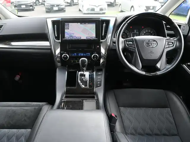 トヨタ ヴェルファイア Z Gエディション 千葉県 2016(平28)年 6.9万km ブラック モデリスタエアロ/パワーバックドア/両側パワースライドドア/9インチ純正SDナビ/地デジTV/【DVD/CD再生機能　Bluetooth接続】/バックカメラ/フリップダウンモニター/ドライブレコーダー/革巻きステアリング/ステアリングスイッチ/ステアリングヒーター/ハーフレザーシート/前席パワーシート/ETC/LEDヘッドライト/ウインカーミラー/社外マフラー/社外サスペンション/クリアランスソナー/純正18インチアルミホイル/サイド/カーテンエアバッグ/スマートキー