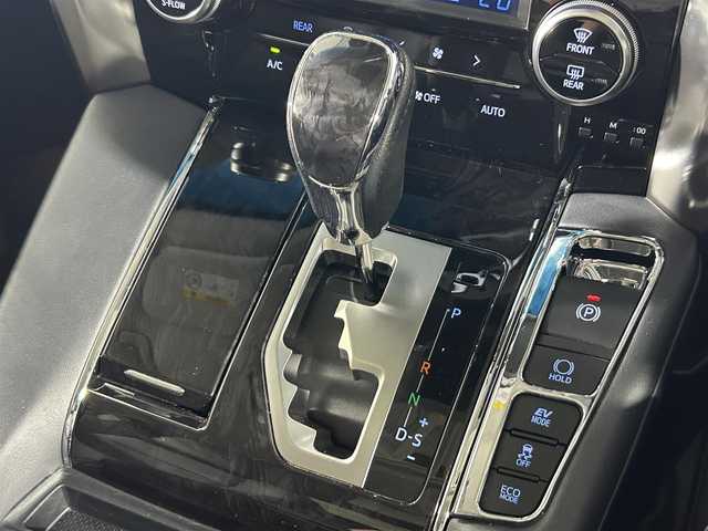 トヨタ アルファードハイブリット SR Cパッケージ 佐賀県 2021(令3)年 5.9万km ホワイトパールクリスタルシャイン ワンオーナー/ツインサンルーフ/純正９インチナビ/フルセグTV/Bluetooth/純正１２．１インチフリップダウンモニター/両側パワースライドドア/シーケンシャルウィンカー/パワーバックドア/トヨタセーフティセンス/プリクラッシュセーフティ/レーントレーシングアシスト/クリアランスソナー/パーキングサポートブレーキ/ブラインドスポットモニター/リアクロストラフィックアラート/ロードサインアシスト/シートヒーター/シートベンチレーション/オートマチックハイビーム/レーダークルーズコントロール/オットマン/デジタルインナーミラー/３６０度ドライブレコーダー/後方ドライブレコーダー/純正１７インチアルミホイール