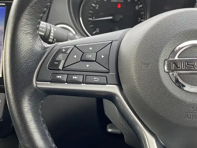 日産 エクストレイル 20X 福岡県 2017(平29)年 5.5万km プレミアムコロナオレンジ プロパイロット　/エマージェンシーブレーキ　/レーンアシスト　/純ナビ/BT　/フルセグＴＶ　/全方位カメラ　/パワートランク　/前後ソナー/純正18インチAW/ＥＴＣ