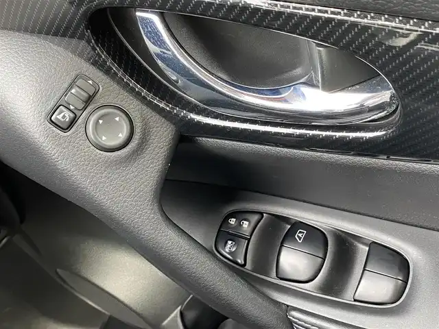 日産 エクストレイル 20X 福岡県 2017(平29)年 5.5万km プレミアムコロナオレンジ プロパイロット　/エマージェンシーブレーキ　/レーンアシスト　/純ナビ/BT　/フルセグＴＶ　/全方位カメラ　/パワートランク　/前後ソナー/純正18インチAW/ＥＴＣ