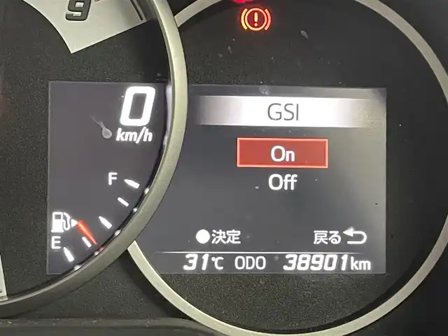 トヨタ ８６ GT 福岡県 2020(令2)年 3.9万km ピュアレッド ワンオーナー　/ＴＲＤウインドウルーバー　/純正ＳＤナビ（ＢＴ，フルセグＴＶ）　/ＥＴＣ　/クルーズコントロール　/横滑り防止装置　/プッシュスタート　/スペアキー　/純正１７インチアルミホイール　/ＬＥＤヘッドライト