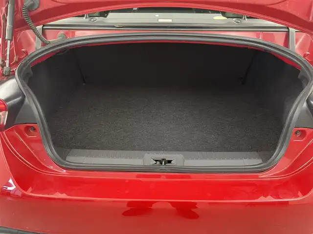 トヨタ ８６ GT 福岡県 2020(令2)年 3.9万km ピュアレッド ワンオーナー　/ＴＲＤウインドウルーバー　/純正ＳＤナビ（ＢＴ，フルセグＴＶ）　/ＥＴＣ　/クルーズコントロール　/横滑り防止装置　/プッシュスタート　/スペアキー　/純正１７インチアルミホイール　/ＬＥＤヘッドライト