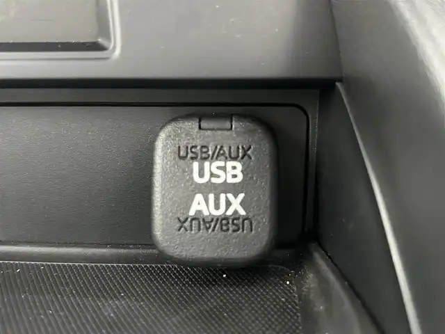 マツダ ロードスター 990S 熊本県 2022(令4)年 2.6万km スノーフレイクホワイトパールマイカ ６速ＭＴ　/バックカメラ　/後ろのみクリアランスソナー　/衝突軽減ブレーキ　/レーンキープアシスト　/横滑り防止　/ダウンヒルアシスト　/電動格納ミラー　/デジタルインナーミラー/純正フロアマット/RAYS１６インチAW/オートライト　/ＬＥＤヘッドライト/プッシュスタート/スペアキー1本/保証書　/取扱説明書