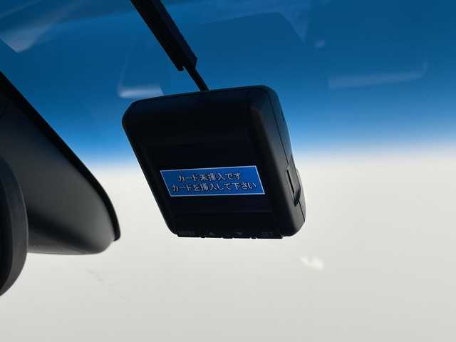 ホンダ オデッセイ アブソルート・Xホンダセンジング 埼玉県 2017(平29)年 8.4万km ホワイトオーキッドパール 後席純正モニター /純正ナビ　/全方位カメラ /ワンセグＴＶ /パーキングアシスト/純正ドラレコ /ビルトインETC/追従クルーズコントロール /レーンキープアシスト /衝突被害軽減システム/両側パワースライドドア/パワーシート/オートライト  /オットマン /純正フロアマット/純正アルミホイール