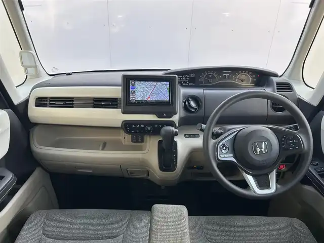 ホンダ Ｎ ＢＯＸ G L ホンダセンシング 青森県 2019(令1)年 9.4万km プレミアムアイボリーパールⅡ 寒冷地仕様/社外ナビ/フルセグTVAM/FM/CD/DVD/BT/片側パワースライド/コーナーセンサー/ベンチシート/クルーズコントロール/レーンアシスト/横滑り防止機能/車線逸脱警報/衝突軽減ブレーキ/アイドリングストップ/オートライト/ヒルスタートアシスト/盗難防止装置/UVカットガラス/プライバシーガラス/ETC/スペアキー/保証書/取扱説明書