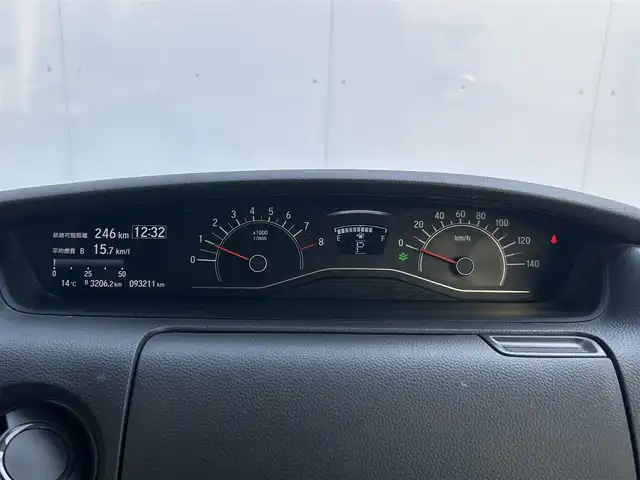 ホンダ Ｎ ＢＯＸ G L ホンダセンシング 青森県 2019(令1)年 9.4万km プレミアムアイボリーパールⅡ 寒冷地仕様/社外ナビ/フルセグTVAM/FM/CD/DVD/BT/片側パワースライド/コーナーセンサー/ベンチシート/クルーズコントロール/レーンアシスト/横滑り防止機能/車線逸脱警報/衝突軽減ブレーキ/アイドリングストップ/オートライト/ヒルスタートアシスト/盗難防止装置/UVカットガラス/プライバシーガラス/ETC/スペアキー/保証書/取扱説明書