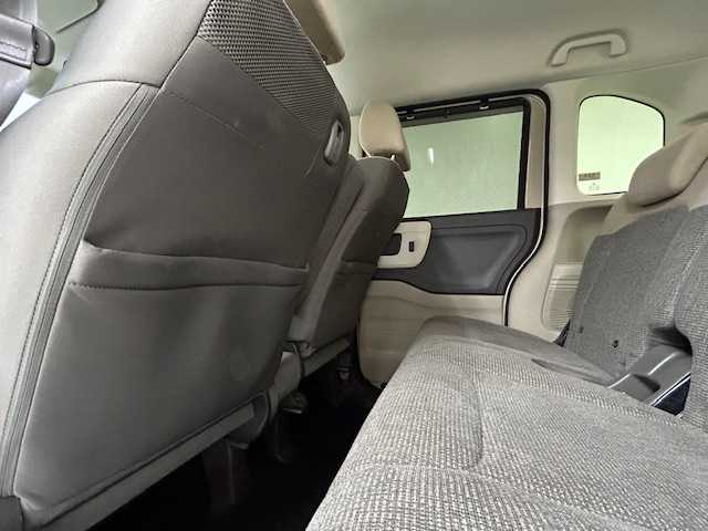 ホンダ Ｎ ＢＯＸ G L ホンダセンシング 静岡県 2019(令1)年 9.4万km プレミアムアイボリーパールⅡ (株)IDOMが運営する【じしゃロン浜松店】の自社ローン対象車両になります。こちらは現金ご利用時の価格です。自社ローンご希望の方は別途その旨お申付け下さい/社外ナビ(CN-RE05D)/フルセグTVAM/FM/CD/DVD/BT/片側パワースライド/コーナーセンサー/ベンチシート/クルーズコントロール/レーンアシスト/横滑り防止機能/衝突軽減ブレーキ/アイドリングストップ/オートライト/盗難防止装置/ETC/スペアキー