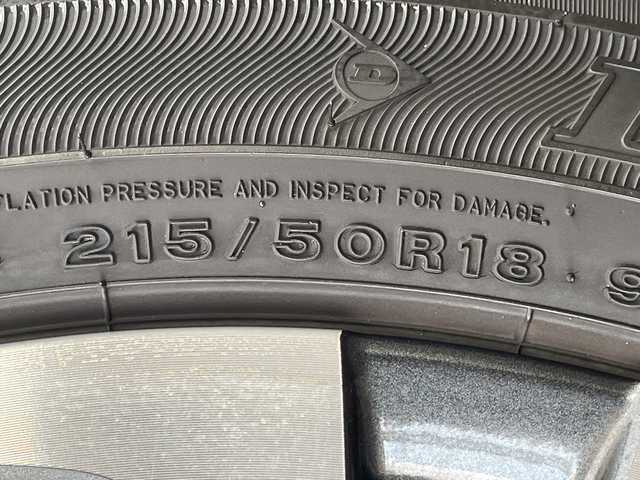 トヨタ ヤリスクロス ハイブリッド Z 青森県 2021(令3)年 1.2万km ブラックマイカ/ホワイトパールクリスタルシャイン 2トーン 4WD/純正8インチディスプレイオーディオナビ/Bluetooth・MiraCast・USB/OPパノラミックビューモニター/OPアドバンストパーク/OPパワーバックドア/OPブラインドスポットモニター/合皮コンビシート/前席シートヒーター/運転席パワーシート/セーフティセンス/プリクラッシュセーフティ/レーダークルーズコントロール/レーントレーシングアシスト/オートマチックハイビーム/インテリジェントクリアランスソナー/前後ドライブレコーダー/ビルトインETC/LEDヘッドライト/オートライト/純正18インチアルミ