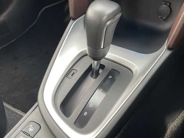 トヨタ ヤリスクロス ハイブリッド Z 青森県 2021(令3)年 1.2万km ブラックマイカ/ホワイトパールクリスタルシャイン 2トーン 4WD/純正8インチディスプレイオーディオナビ/Bluetooth・MiraCast・USB/OPパノラミックビューモニター/OPアドバンストパーク/OPパワーバックドア/OPブラインドスポットモニター/合皮コンビシート/前席シートヒーター/運転席パワーシート/セーフティセンス/プリクラッシュセーフティ/レーダークルーズコントロール/レーントレーシングアシスト/オートマチックハイビーム/インテリジェントクリアランスソナー/前後ドライブレコーダー/ビルトインETC/LEDヘッドライト/オートライト/純正18インチアルミ