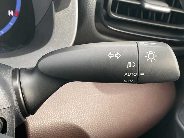 トヨタ ヤリスクロス ハイブリッド Z 青森県 2021(令3)年 1.2万km ブラックマイカ/ホワイトパールクリスタルシャイン 2トーン 4WD/純正8インチディスプレイオーディオナビ/Bluetooth・MiraCast・USB/OPパノラミックビューモニター/OPアドバンストパーク/OPパワーバックドア/OPブラインドスポットモニター/合皮コンビシート/前席シートヒーター/運転席パワーシート/セーフティセンス/プリクラッシュセーフティ/レーダークルーズコントロール/レーントレーシングアシスト/オートマチックハイビーム/インテリジェントクリアランスソナー/前後ドライブレコーダー/ビルトインETC/LEDヘッドライト/オートライト/純正18インチアルミ