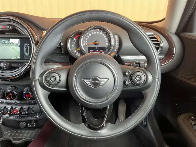 ＭＩＮＩ ミニ クラブマン クーパーD 愛知県 2016(平28)年 7.4万km ピュアバーガンディー インディゴブルーレザーシート　/シートヒーター　/パワーシート　/フットトランクオープナー　/ナビ　/ＴＶ　/Ｂｌｕｅｔｏｏｔｈ　/バックカメラ　/クルーズコントロール　/ＬＥＤヘッドライト　/パークディスタンス　/ＥＴＣ