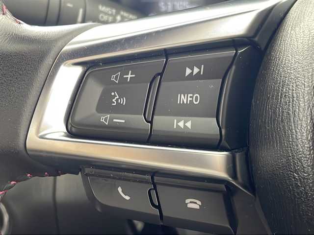 マツダ ロードスター 岐阜県 2018(平30)年 5.4万km メテオグレーマイカ メーカーオプションフルセグＴＶ　/ＢＯＳＥサウンドシステム　/ＤＶＤ可　　/エンジンスタートボタン　/ＵＳＢ入力端子　/Ｂｌｕｅｔｏｏｔｈ　/６ＭＴ　/衝突軽減ブレーキ　/ＡＡＣ　/バックカメラ　/横滑り防止装置/純正フロアマット/スマートキー/LEDヘッドライト/純正アルミホイール