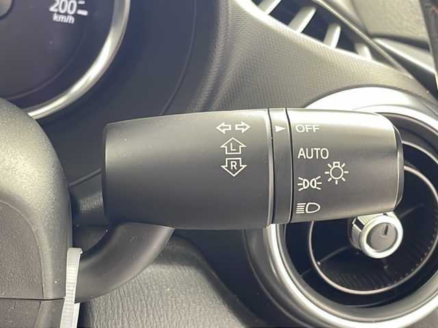 マツダ ロードスター 岐阜県 2018(平30)年 5.4万km メテオグレーマイカ メーカーオプションフルセグＴＶ　/ＢＯＳＥサウンドシステム　/ＤＶＤ可　　/エンジンスタートボタン　/ＵＳＢ入力端子　/Ｂｌｕｅｔｏｏｔｈ　/６ＭＴ　/衝突軽減ブレーキ　/ＡＡＣ　/バックカメラ　/横滑り防止装置/純正フロアマット/スマートキー/LEDヘッドライト/純正アルミホイール