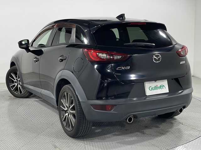 マツダ ＣＸ－３ XD ツーリング 広島県 2015(平27)年 6.4万km ジェットブラックマイカ 禁煙車/マツダコネクトナビ/バックカメラ/ヘッドアップディスプレイ/ブラインドスポットモニター/アダブティブヘッドライト/クルーズコントロール/コーナーセンサー/リアトラフィックモニター/ドラレコ/ＥＴＣ/純正18インチアルミホイール(215/50/R18)/エアバッグ(運転席/助手席/サイド/カーテン)