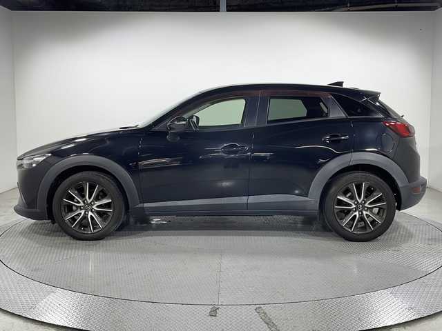マツダ ＣＸ－３ XD ツーリング 広島県 2015(平27)年 6.4万km ジェットブラックマイカ 禁煙車/マツダコネクトナビ/バックカメラ/ヘッドアップディスプレイ/ブラインドスポットモニター/アダブティブヘッドライト/クルーズコントロール/コーナーセンサー/リアトラフィックモニター/ドラレコ/ＥＴＣ/純正18インチアルミホイール(215/50/R18)/エアバッグ(運転席/助手席/サイド/カーテン)