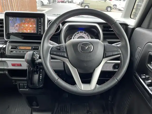 マツダ フレアワゴン カスタムスタイル ハイブリッド XS 千葉県 2018(平30)年 10.8万km ハイライトシルバーメタリック (株)IDOMが運営する【じしゃロン八千代店】の自社ローン対象車両になります。こちらは現金またはオートローンご利用時の価格です。自社ローンご希望の方は別途その旨お申付け下さい/社外ナビ/フルセグTV/CD/DVD/両側パワースライドドア/ハーフレザーシート/運転席シートヒーター/ドラレコ/ETC