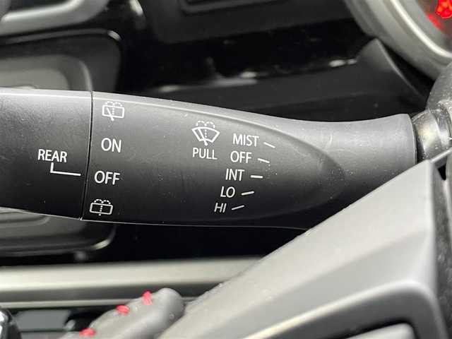 マツダ フレアワゴン カスタムスタイル ハイブリッド XS 千葉県 2018(平30)年 10.8万km ハイライトシルバーメタリック (株)IDOMが運営する【じしゃロン八千代店】の自社ローン対象車両になります。こちらは現金またはオートローンご利用時の価格です。自社ローンご希望の方は別途その旨お申付け下さい/社外ナビ/フルセグTV/CD/DVD/両側パワースライドドア/ハーフレザーシート/運転席シートヒーター/ドラレコ/ETC