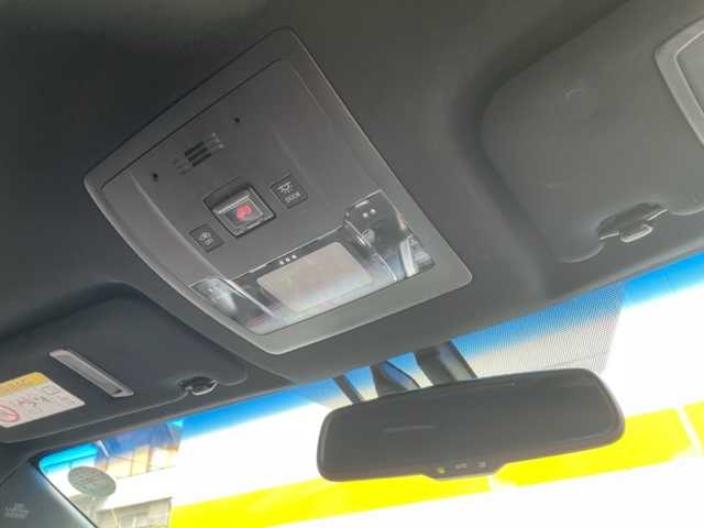 レクサス ＮＸ 200t Fスポーツ 東京都 2015(平27)年 9.1万km ソニックチタニウム 純正メモリーナビ/・CD/DVD/BR/ラジオ/BT/USB/AUX/フルセグYV/サイド/バックカメラ/レザーシート/前席パワーシート（D席メモリー付）/前席シートヒーター/エアシート/レーダークルーズコントロール/車線逸脱警報/前後クリアランスソナー/プリクラッシュセーフティシステム/純正18インチAW/ビルトインETC/パドルシフト付ステアリング/ステアリングヒーター/プッシュEgスタート/ストップ/スマートキー×2/カードキー×1/純正LEDヘッドライト/フォグランプ/ターンランプ付電動格納ドアミラー/純正フロアマット/取扱説明書/ナビ取扱説明書/新車時保証書