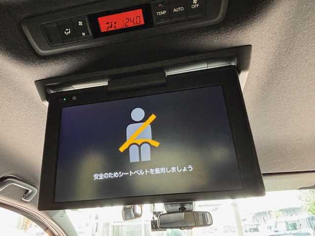 トヨタ エスクァイア Gi プレミアムパッケージ ブラックテーラード 埼玉県 2019(平31)年 6.5万km スパークリングブラックパールクリスタルシャイン セーフティセンス/純正9インチメモリーナビ/ CD/DVD/BT/USB/SD/フルセグ/バックカメラ/フリップダウンモニター/両側電動スライドドア/クルーズコントロール/ハーフレザーシート/シートヒーター/ステアリングヒーター/純正15インチアルミホイール/パーキングセンサー/ETC/スマートキー/禁煙車