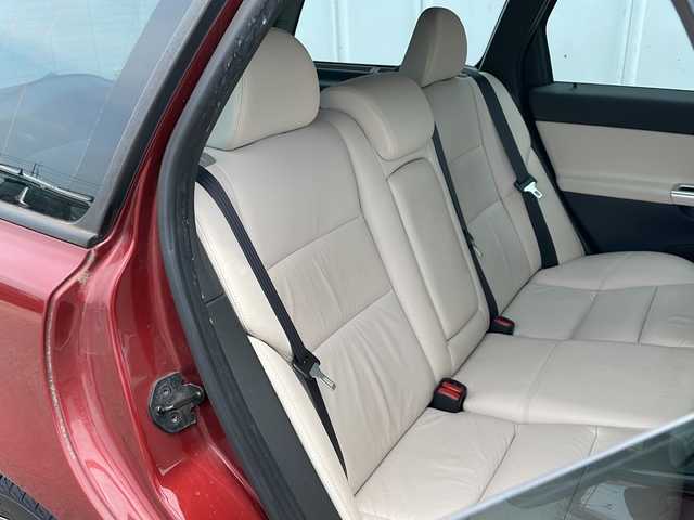 ボルボ Ｖ５０ 2．0e  Aktiv　+ 埼玉県 2011(平23)年 17.5万km フラメンコレッドメタリック 外部検査実施済み/レザーシート/前席シートヒーター/Ｄ席パワーシート/社外ＨＤＤナビ＆フルセグＴＶ/（ＤＶＤ＆ＣＤ＆ＭＳＶ）/ＥＴＣ/クルーズコントロール/革巻きステアリング/ステアリングリモコン/純正１７inアルミホイール/ＨＩＤライト/フォグランプ/バックフォグランプ/電動格納ミラー/Ｗ＆サイド＆カーテンエアバッグ/ＡＢＳ/リモコンキー/フロアマット/新車保証書/取扱説明書（車両＆ナビ）/リモコンスペアキー有