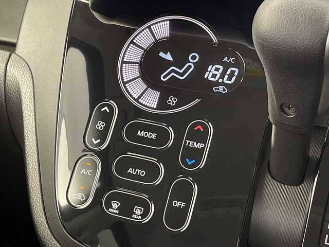 日産 デイズ ルークス HWS X Vセレクション 新潟県 2017(平29)年 4.3万km ブラック ディーラー純正メモリナビ/(CD.DVD.SD.フルセグ.Bluetooth)/アラウンドビューモニター/エマージェンシーブレーキ/両側パワースライドドア/LEDオートライト/オートマチックハイビーム/フォグランプ/ドライブレコーダー/ハーフレザーシート/ETC/プッシュスタート/スマートキー/純正フロアマット